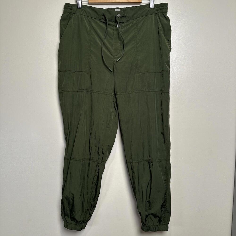 Athleta Expedition Jogger Lightweight Travel‎ Pants Green Women Size 14 Outdoor